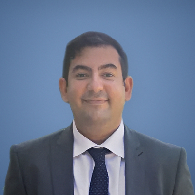 Cyrus, fondateur de Cyrus Management Group